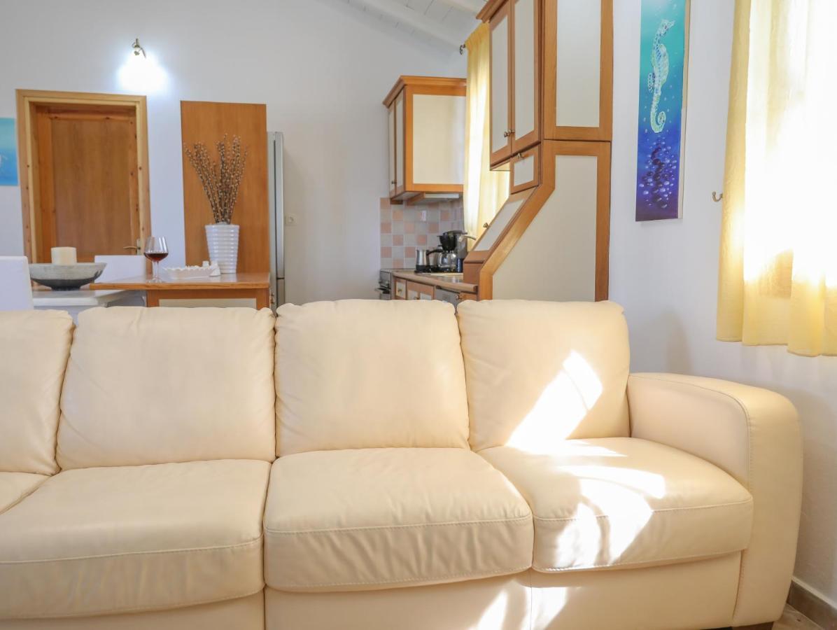 Georgia Villas Skiathos-stad Buitenkant foto